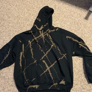 Black Bleached Hoodie/sweatshirt
